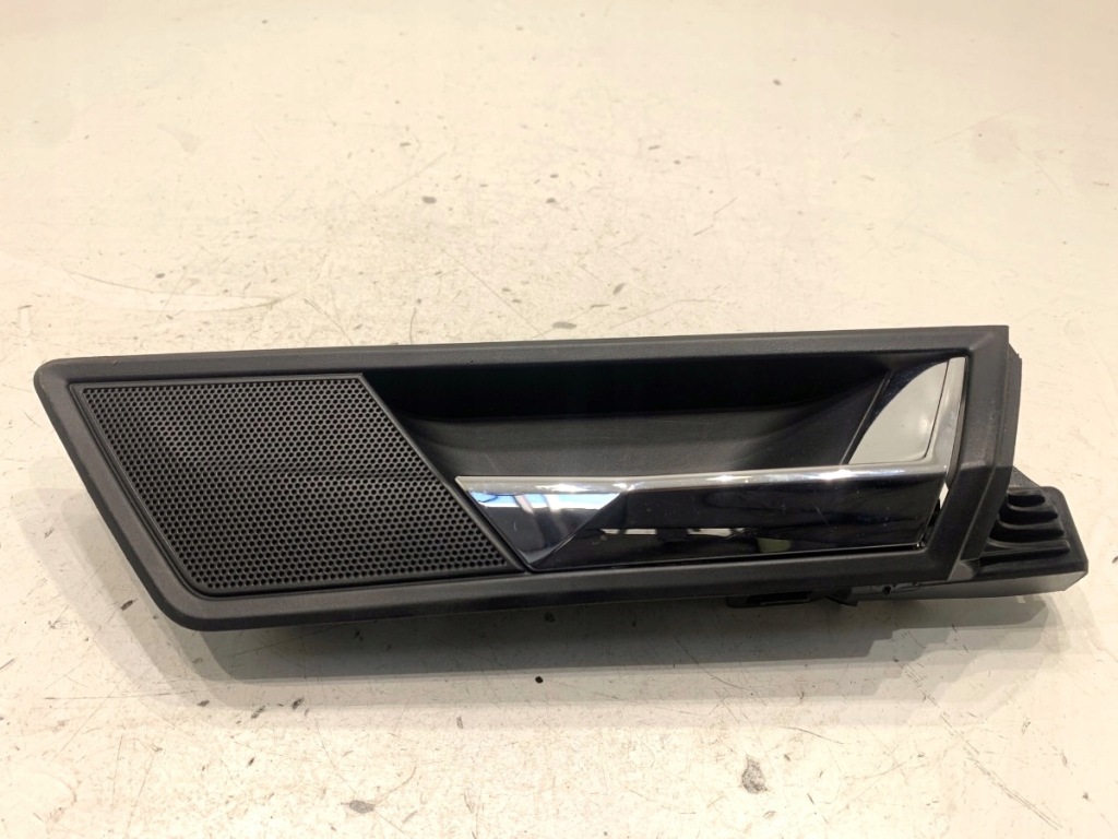 Купить Ручка внутренняя правый перед skoda superb iii liftback 3v0837222