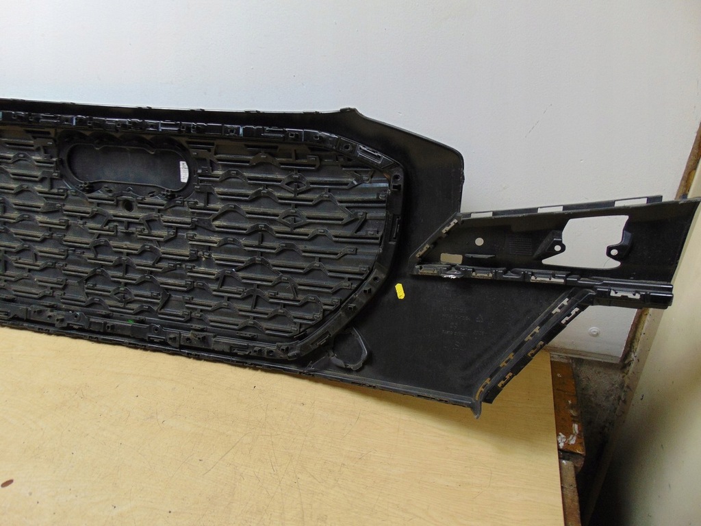 фото №14, Решітка радіатора решітка радіатора audi q4 e-tron оригінал емблема