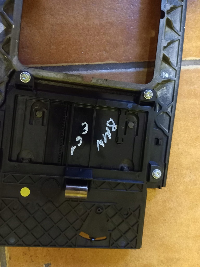 фото №6, Bmw e60 e61 dekor drewno тунель середній