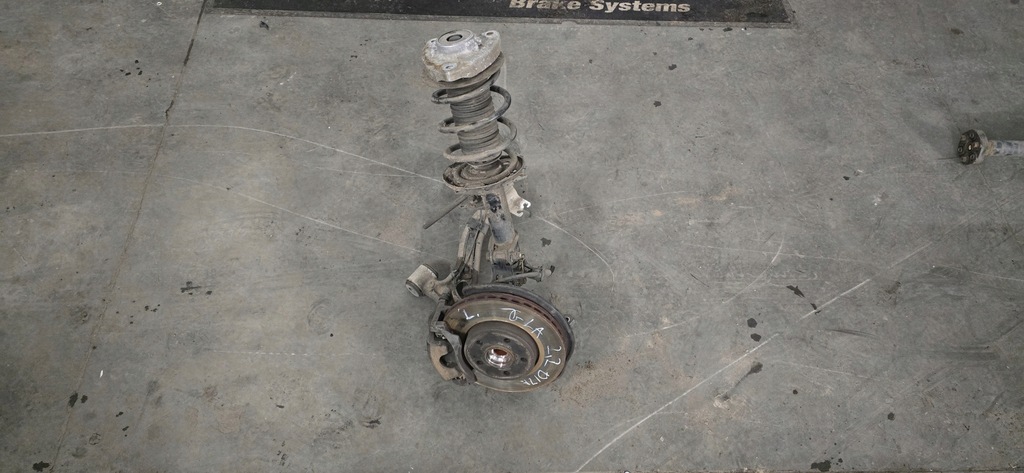 фото №1, Mercedes x156 w156 gla 2.2 cdi амортизатор поворотный кулак левая перед 1563209713