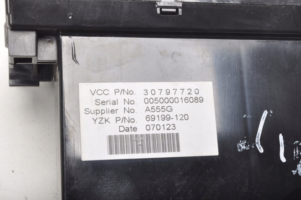 Volvo c30 c70 2 дисплей 30797720 Оригинал