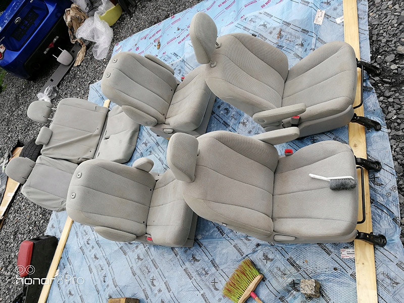 фото №1, Toyota sienna 2016 комплект сидений обивка сиденья