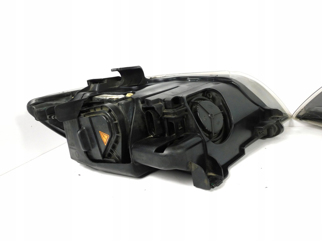 фото №12, Audi q7 4l лампа права ліва звичайна напрямні