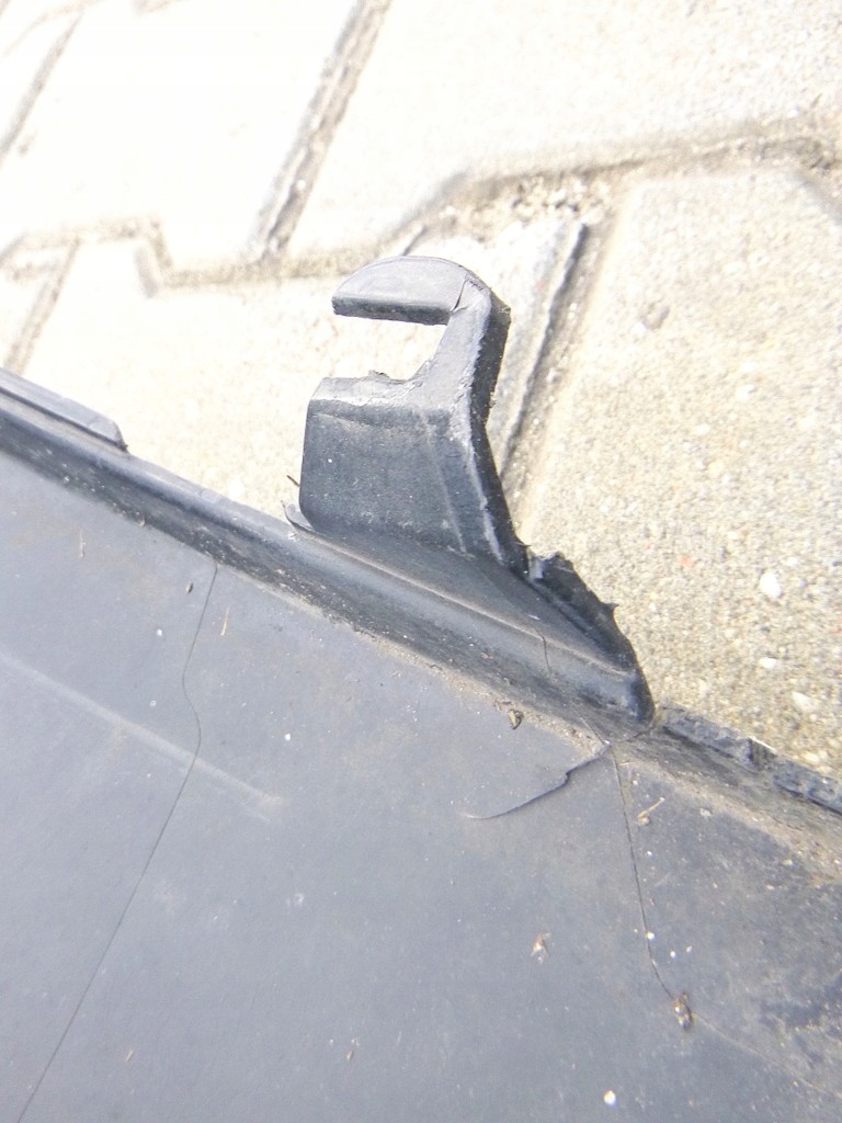 фото №7, Porsche macan бампер задня 95b807421