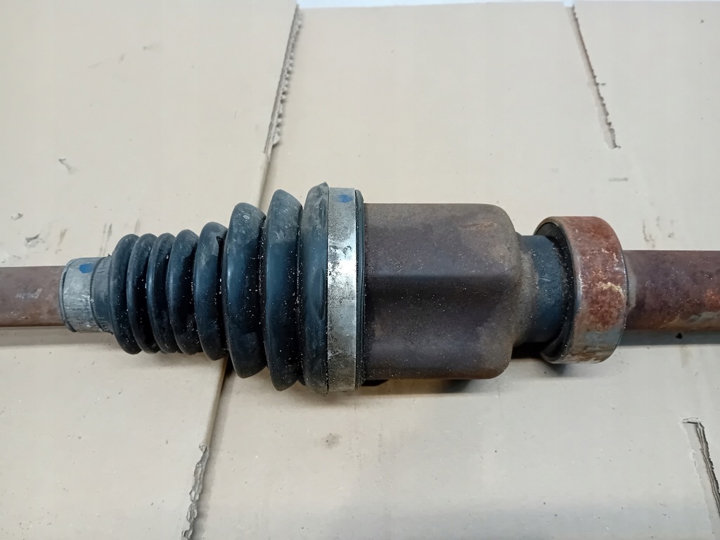 фото №3, Приводной вал правая 391007843r renault megane iv 1.2 tce