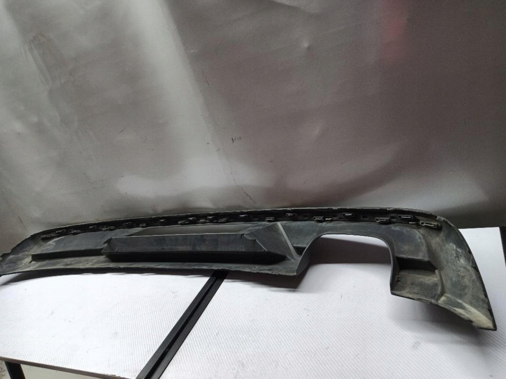Накладка спойлер бампера задняя задняя audi a3 8v 8v3807521a с Разборки