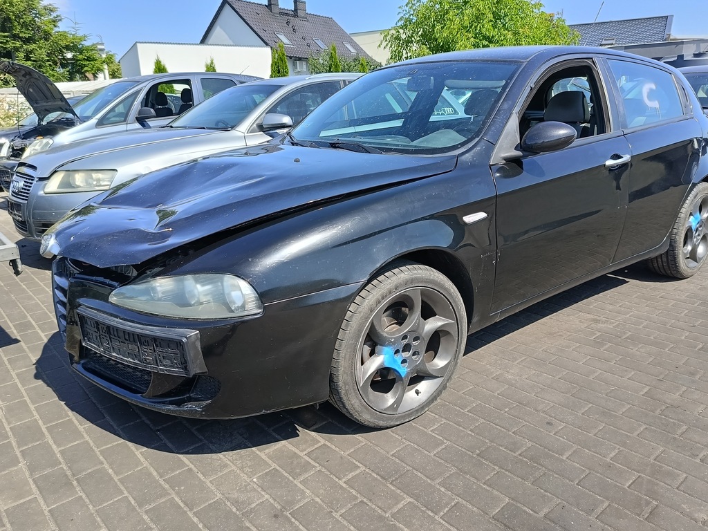 фото №6, Alfa romeo 147 fl 01-10 кришка багажника задня задня багажника код лакофарбового покриття 601