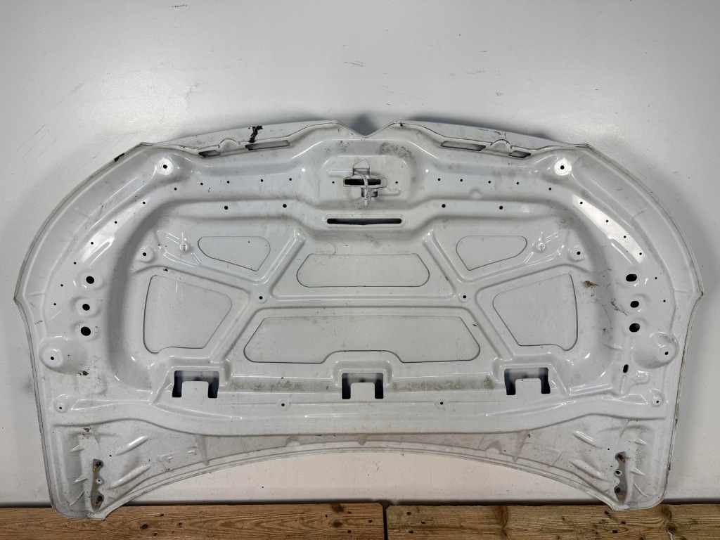 Капот кришка двигуна перед citroen c-elysee 2012- bardzo ladna оригінальна Недорого