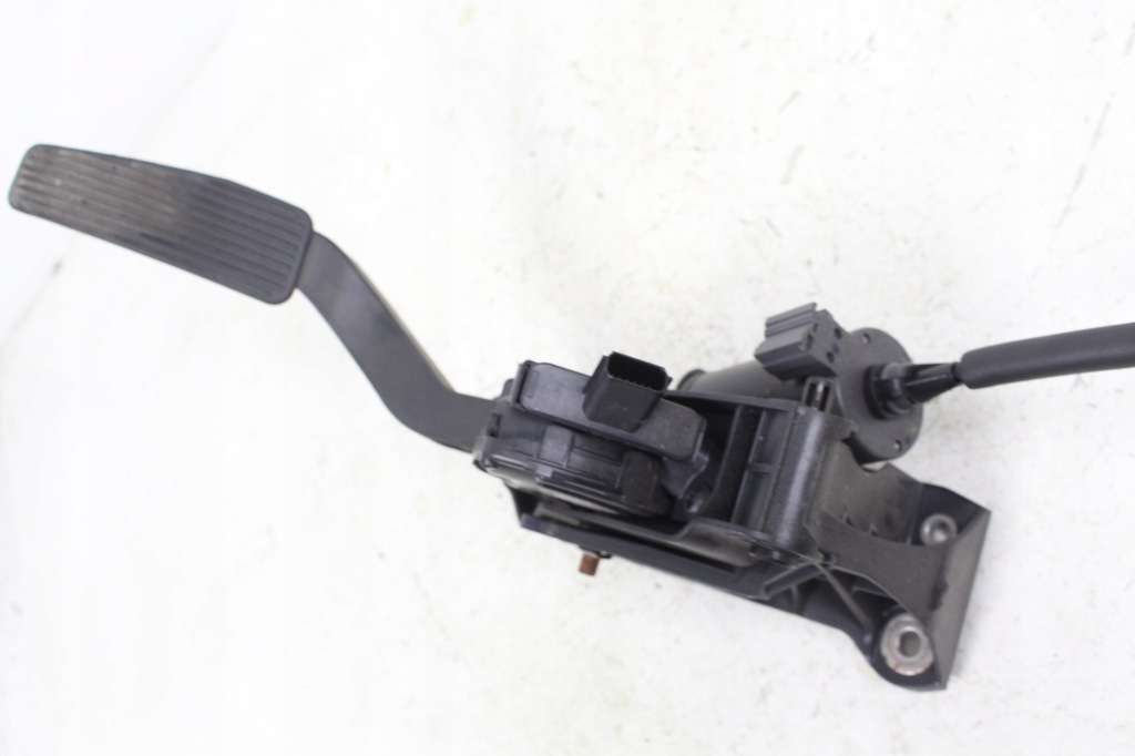 фото №5, Педаль газа 04861716ab lancia thema 2014 3.0crd