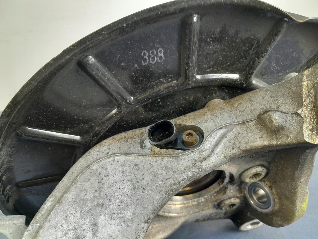 фото №5, Vw passat cc 2.0 tsi поворотный кулак правая mcperson