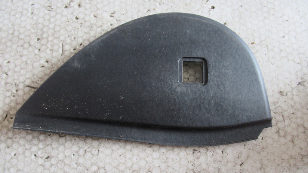 фото №1, Toyota avensis t27 2.2 защита заглушка bok панели