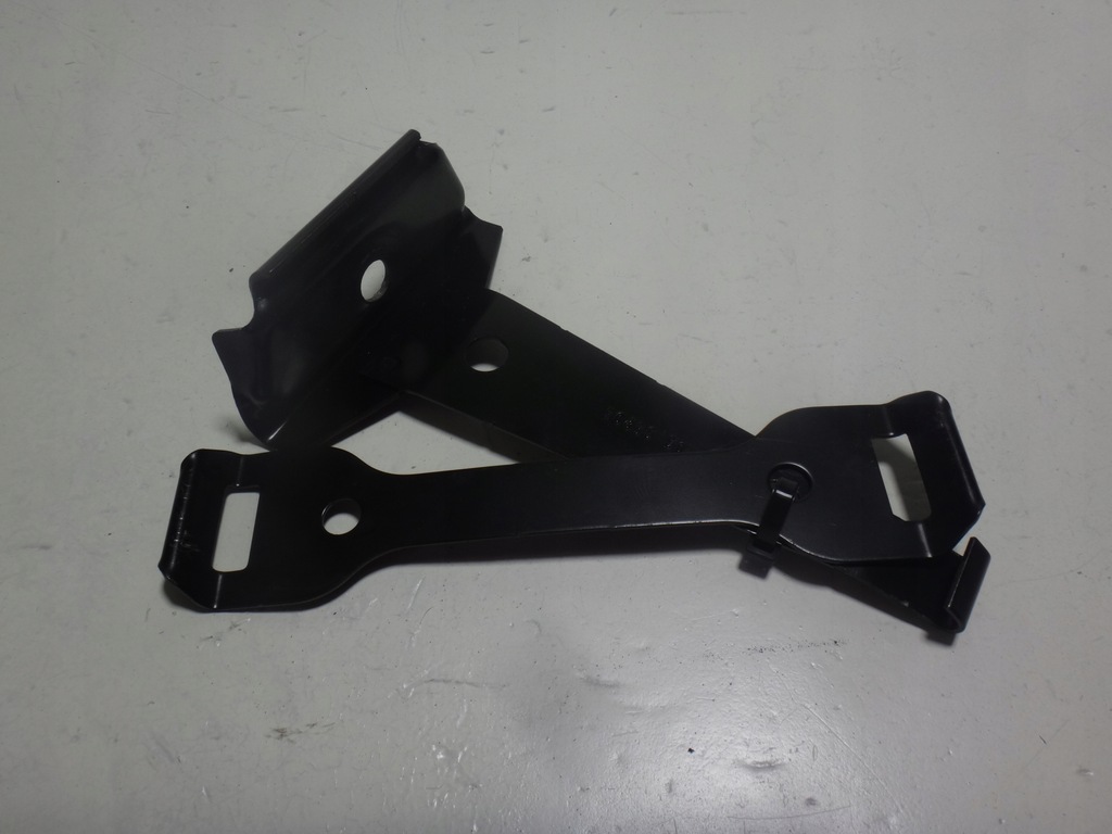 фото №1, Кронштейн кронштейн акумулятор bmw x3 e83