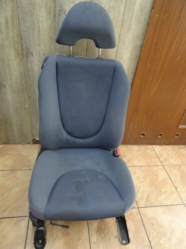 фото №1, Honda jazz 1.2b 05' сидіння правий перед