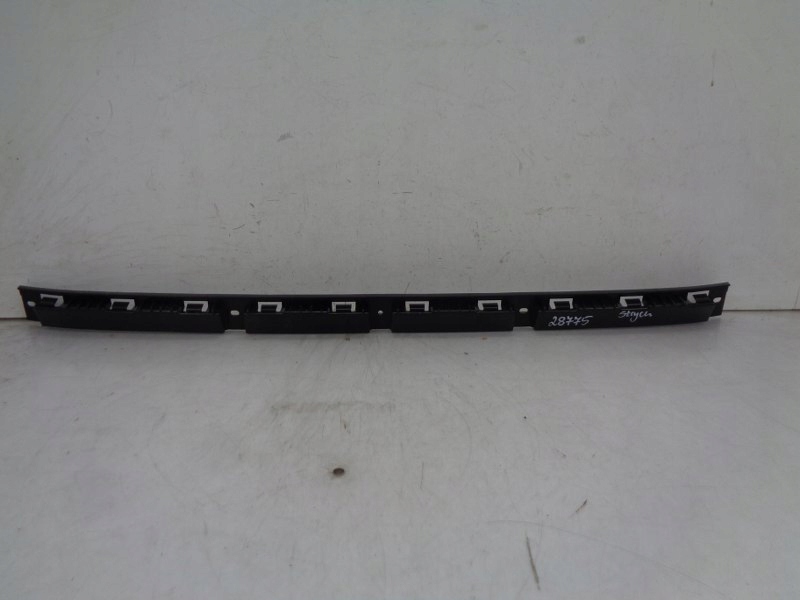 фото №1, Tesla model x направляющая кронштейн бампер задняя