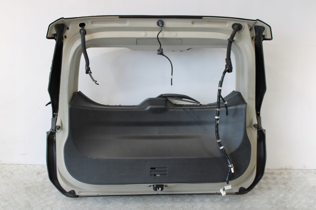 фото №6, Крышка багажника багажника задняя задняя комплектная pod камера nissan x-trail t32 1,6 dci