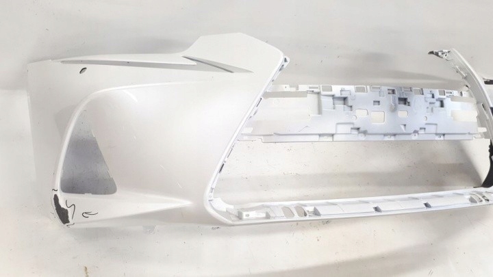 фото №3, Lexus is-200 2017 бампер перед