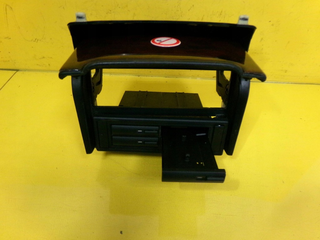 фото №7, Рамка радио защита renault laguna i 7700822391 nr93