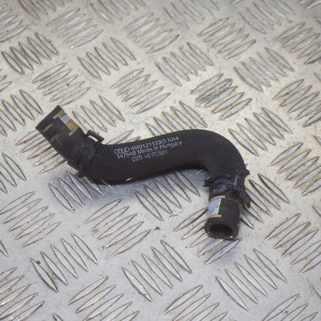 фото №1, Audi q7 4m 2017 шланг / wąż радіатора