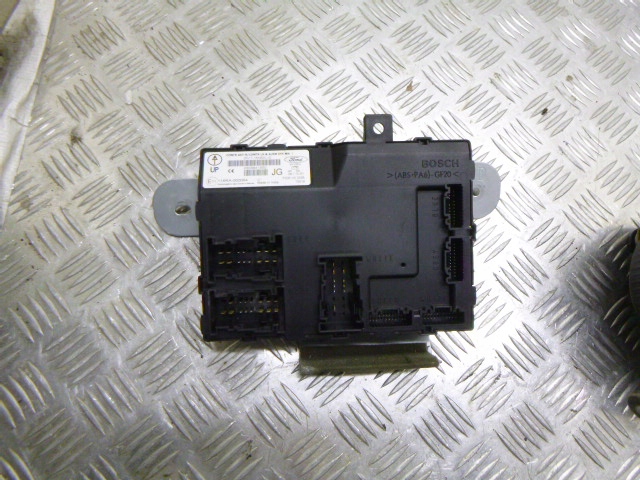 фото №1, Ford ecosport 1.0 модуль блок керування комфорту dn1t-15k600-jg