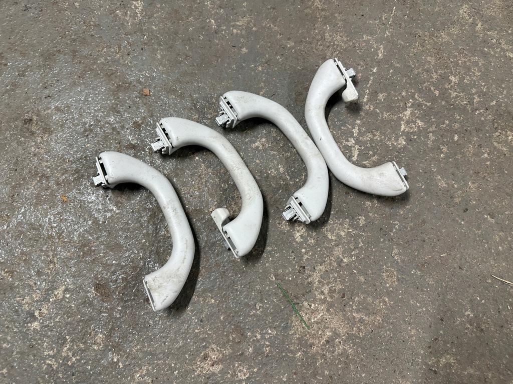 фото №1, Skoda rapid 5j toledo iv ручка кронштейн потолка потолочный