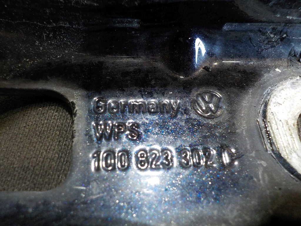 фото №4, Vw eos 08r петля капот правий 1q0823302c