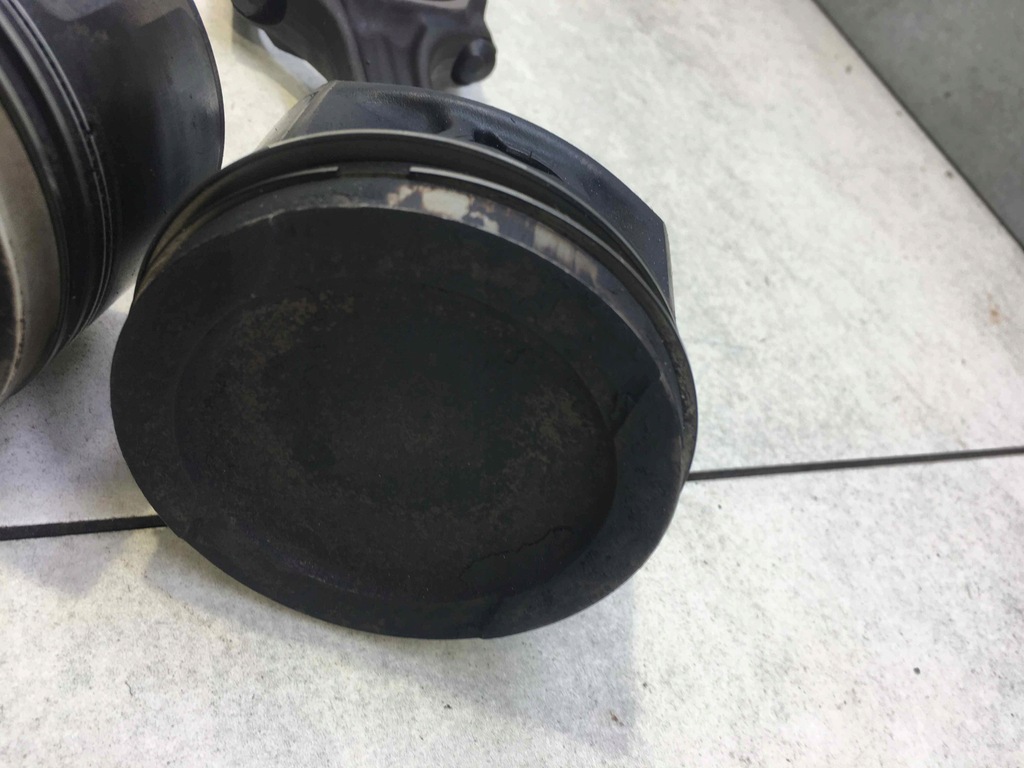 фото №11, Поршень шатун audi a4 b5 1.6 adp