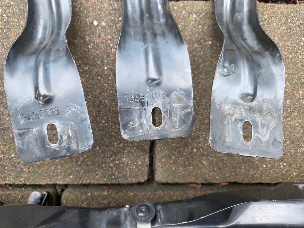 фото №15, Citroen c3 aircross pas верхний усилитель передний с замком комплект 2017