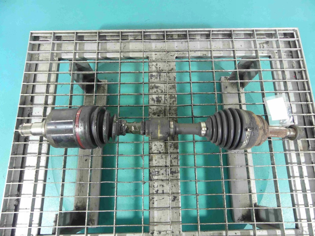 фото №1, Привідний вал ліва перед outlander ii 06-10 2.0 di-d 6b