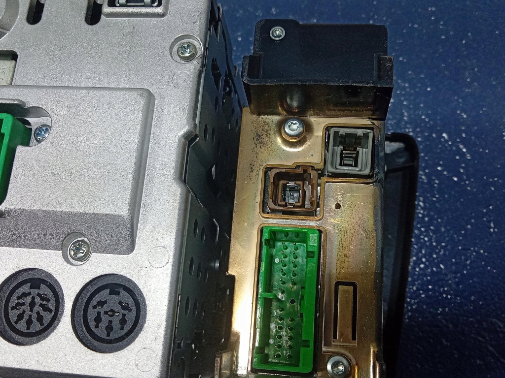 фото №5, Volvo s60 i радио cd кассета телефон 30657637-1