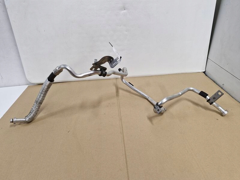 фото №11, Renault trafic iii 3 2.0 dci шланг трубка wąż кондиционера 924803885r