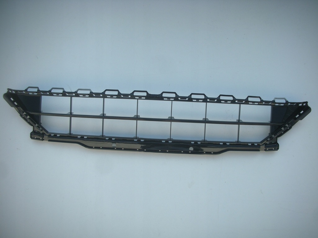 фото №4, Vw t-roc r решётка бампера чёрный лак правая model r