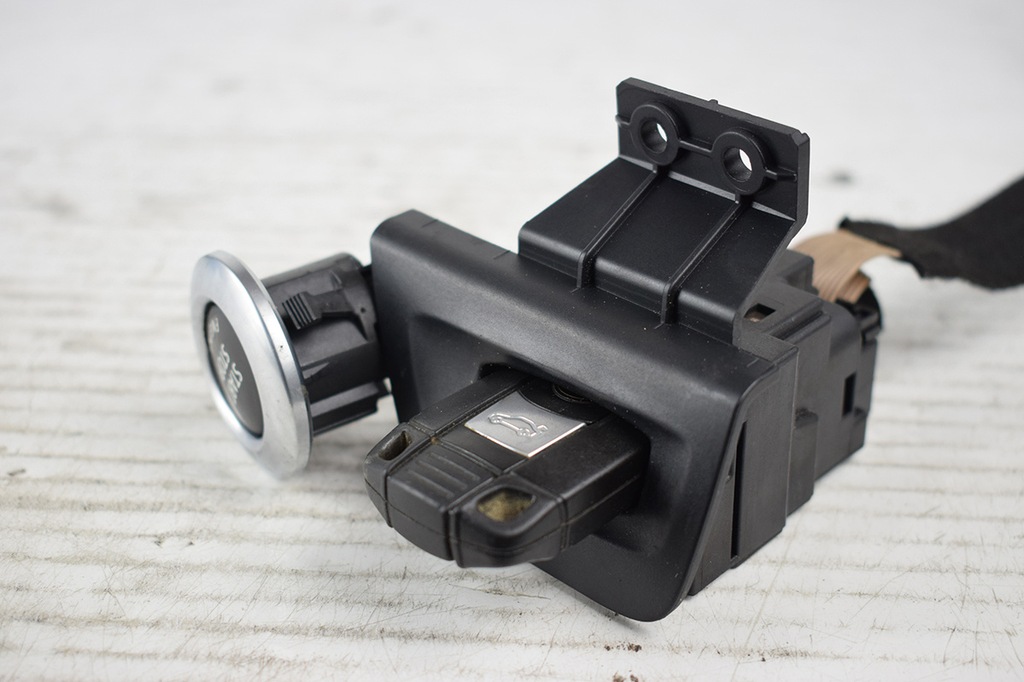 фото №11, Блок управления набор стартовый bmw 1 e81 0281017551