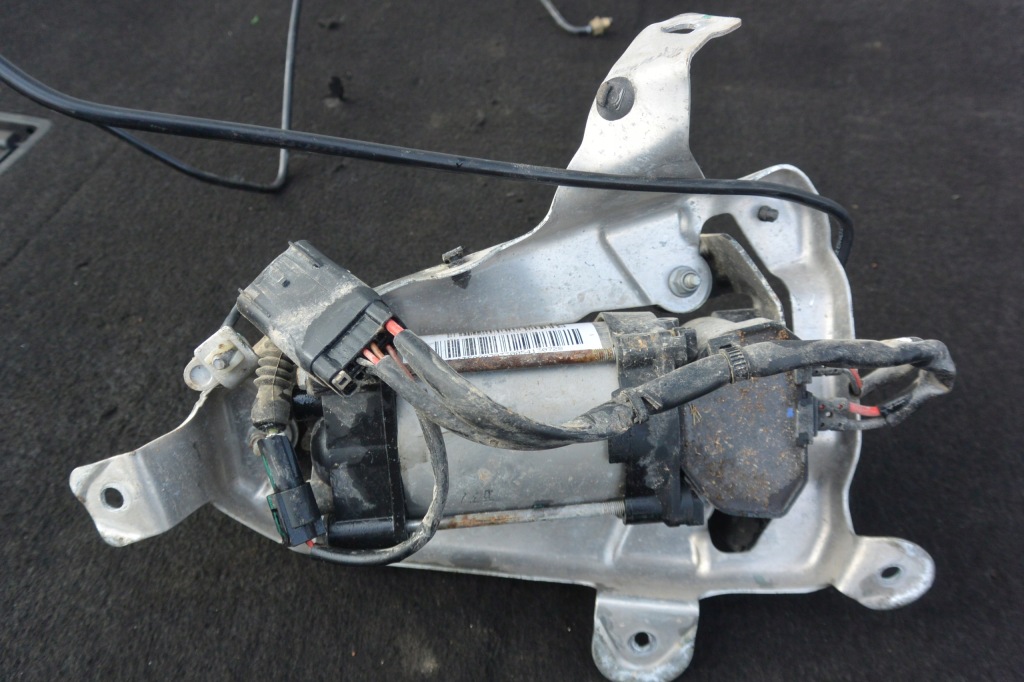 Компресор підвіска комплект  tesla model s 12-16 Київ