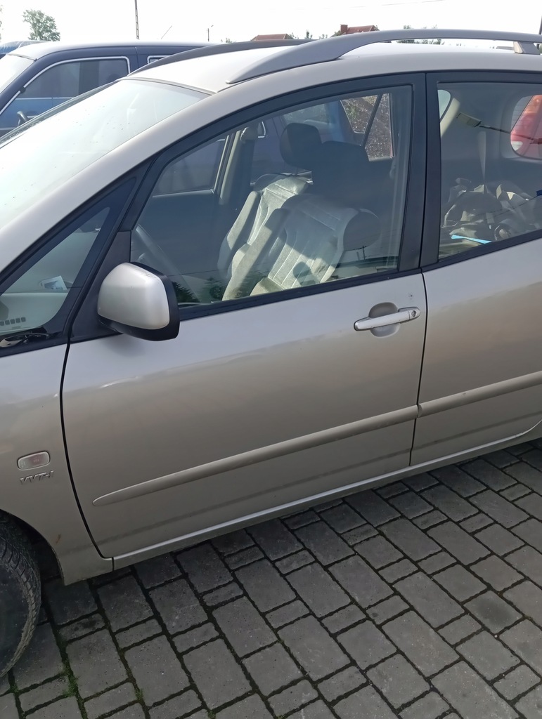 фото №1, Toyota corolla verso i дверь левая передние перед без оснащения