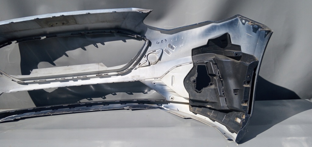 фото №9, Бампер перед передній ford focus iv mk4 st 17-