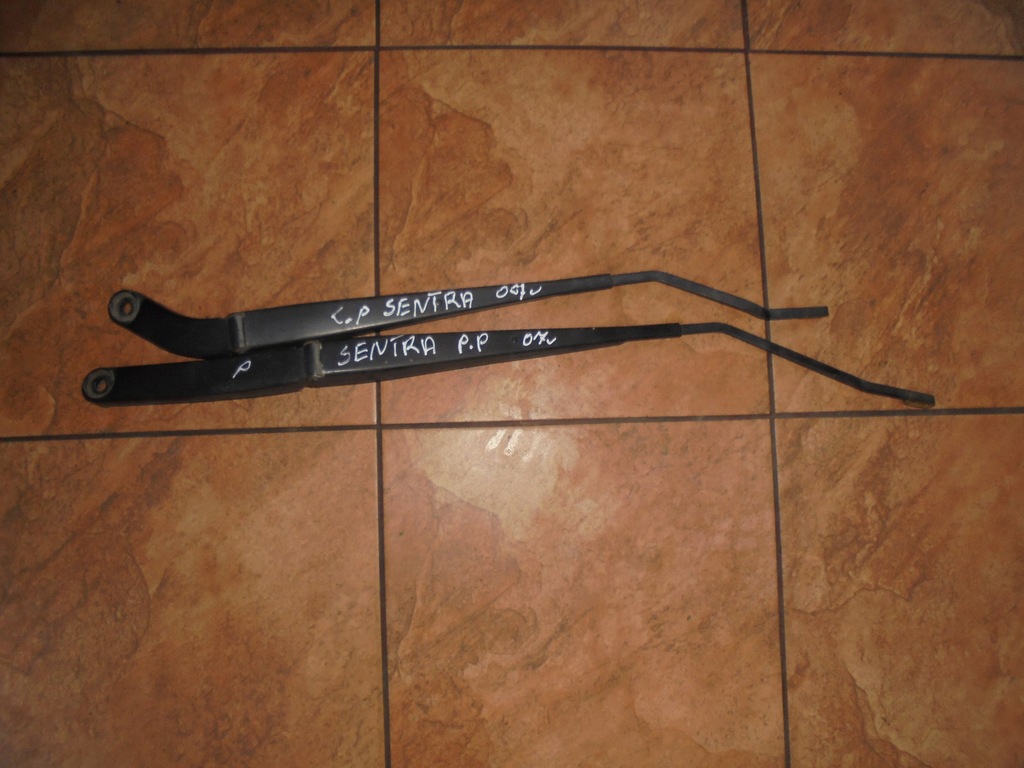 фото №1, Nissan sentra 2.0b 07 важіль двірники