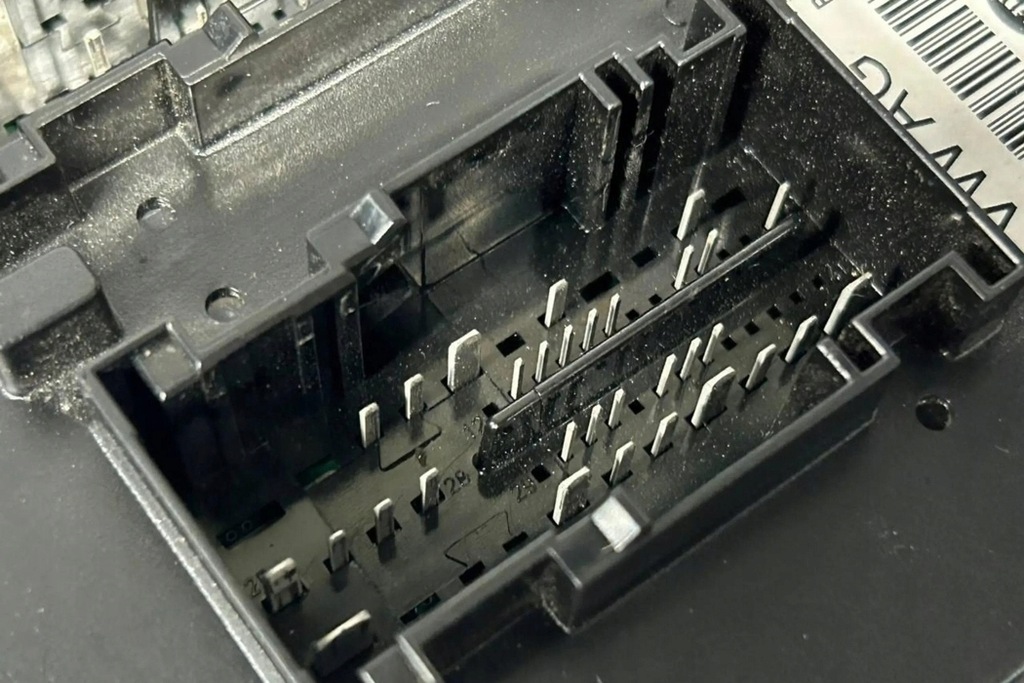 фото №10, Модуль комфорта skoda yeti 5l 1k0937087ar 1.97l дизель 2016