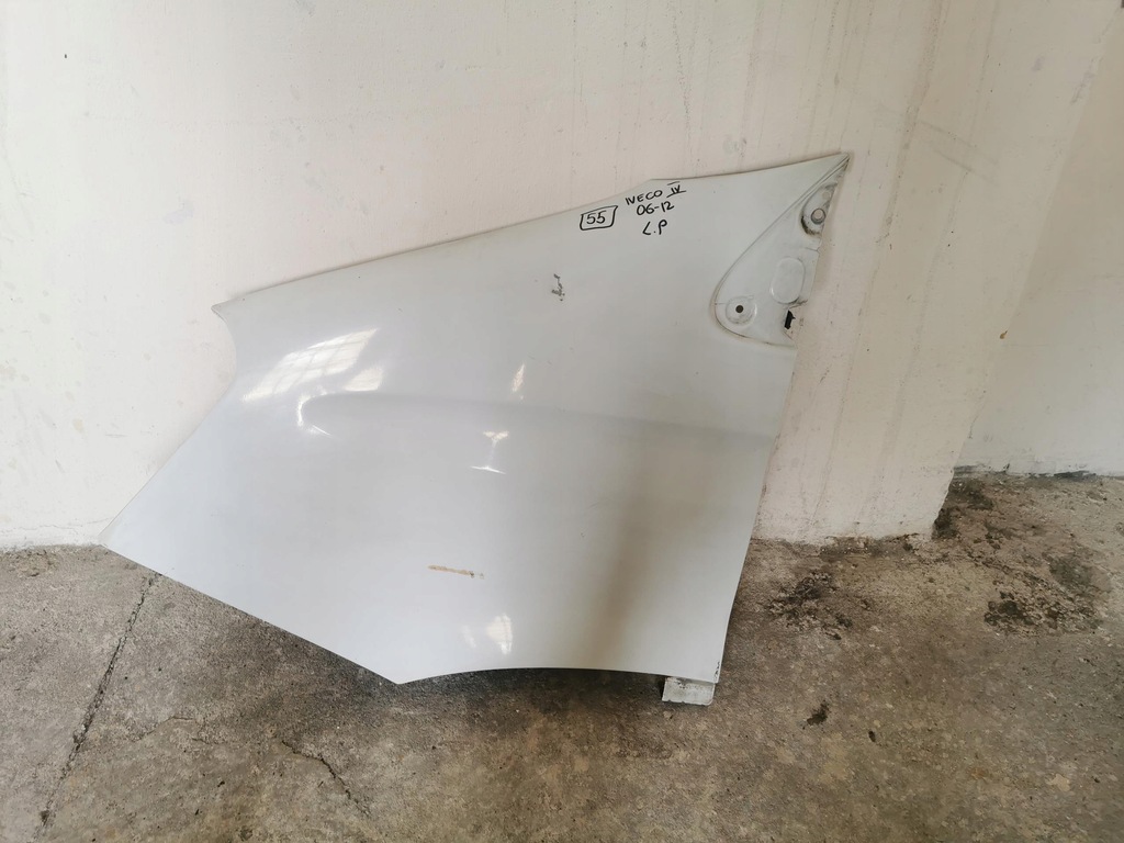 фото №1, Крыло левый перед iveco daily iv 06-12