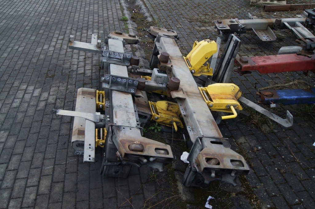 фото №16, Обшивка bdf man, mercedes, volvo, scania