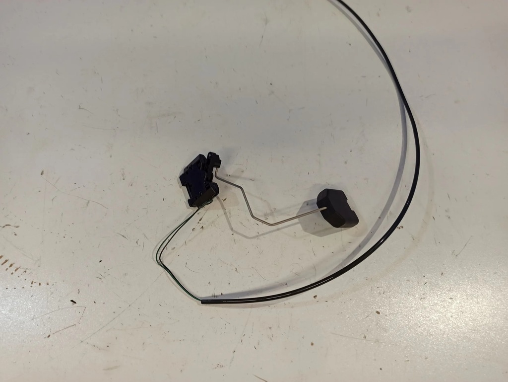 фото №7, Volvo v60 2015 датчики рівня пального