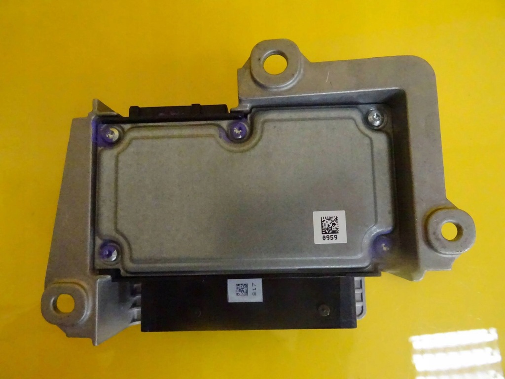 фото №3, Модуль датчик подушка безпеки renault clio iii 8200645161 nr437