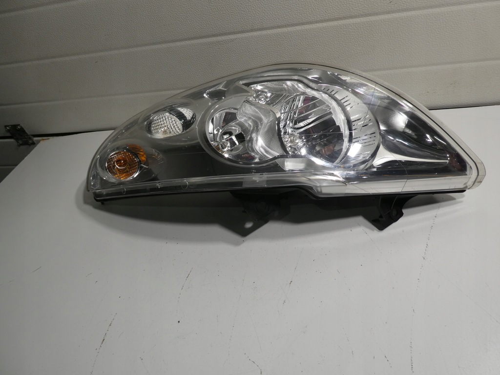 фото №5, Лампа ліва передня renault master iii 260605375r