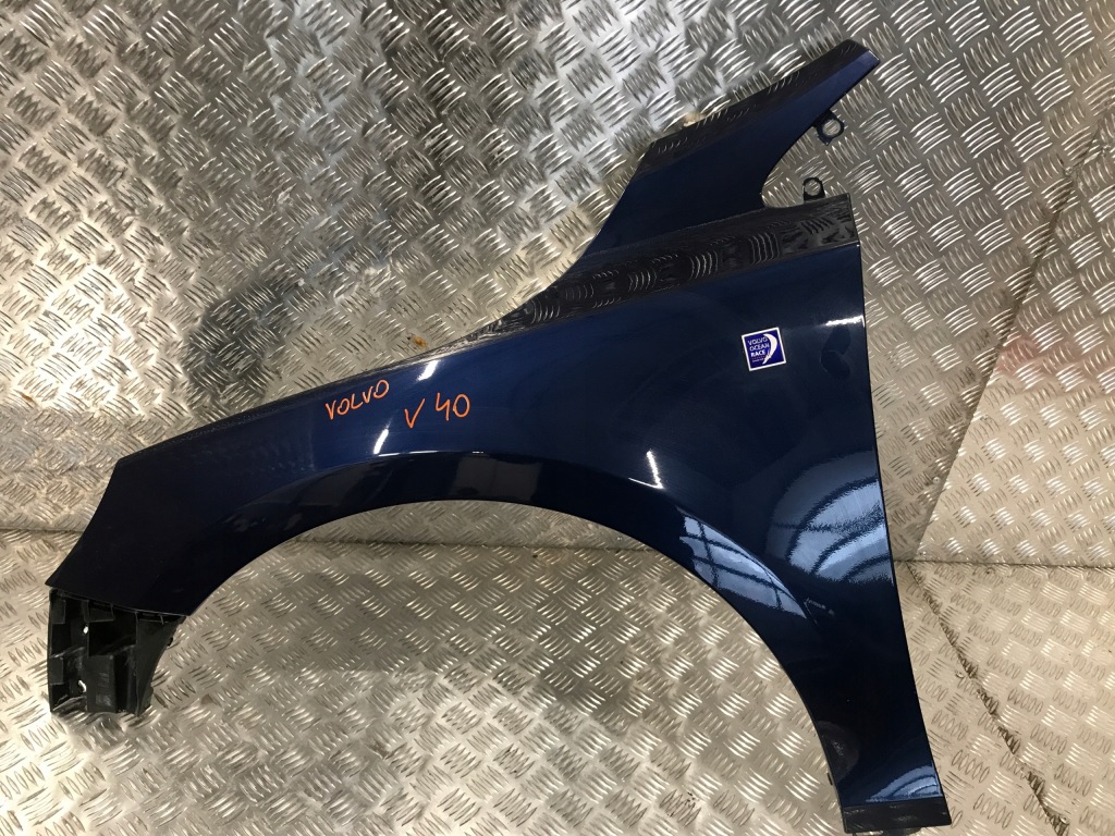 фото №1, Volvo v40 ii 12-19 крыло перед передний левый