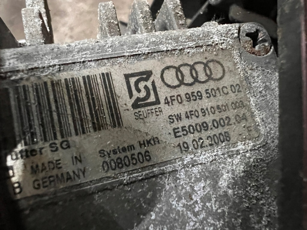 Audi a6 c6 3.2 fsi вентилятор радіатора 4f0959501c Ціна