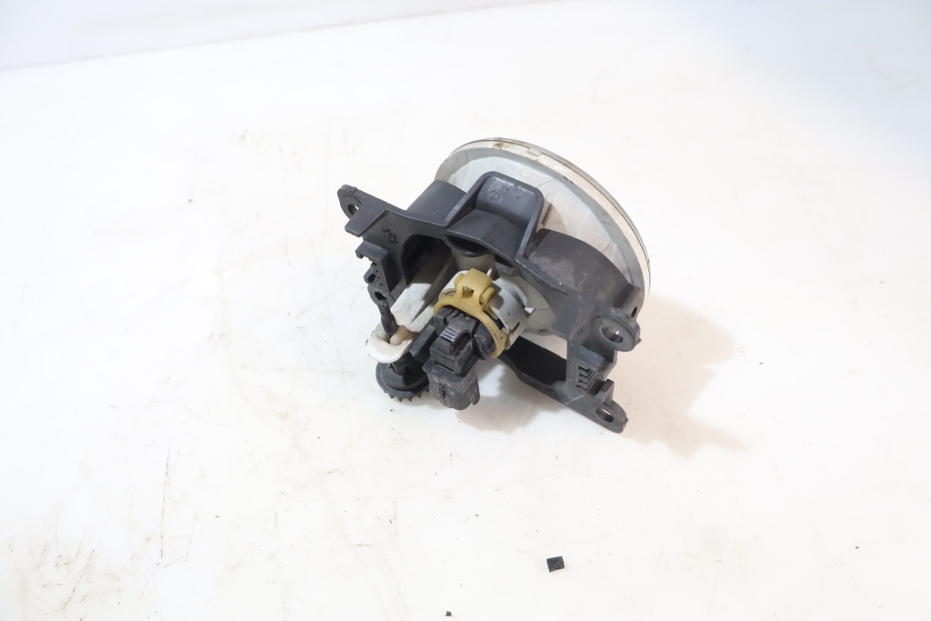 Протитуманна фара лівий citroen c3 picasso Ціна