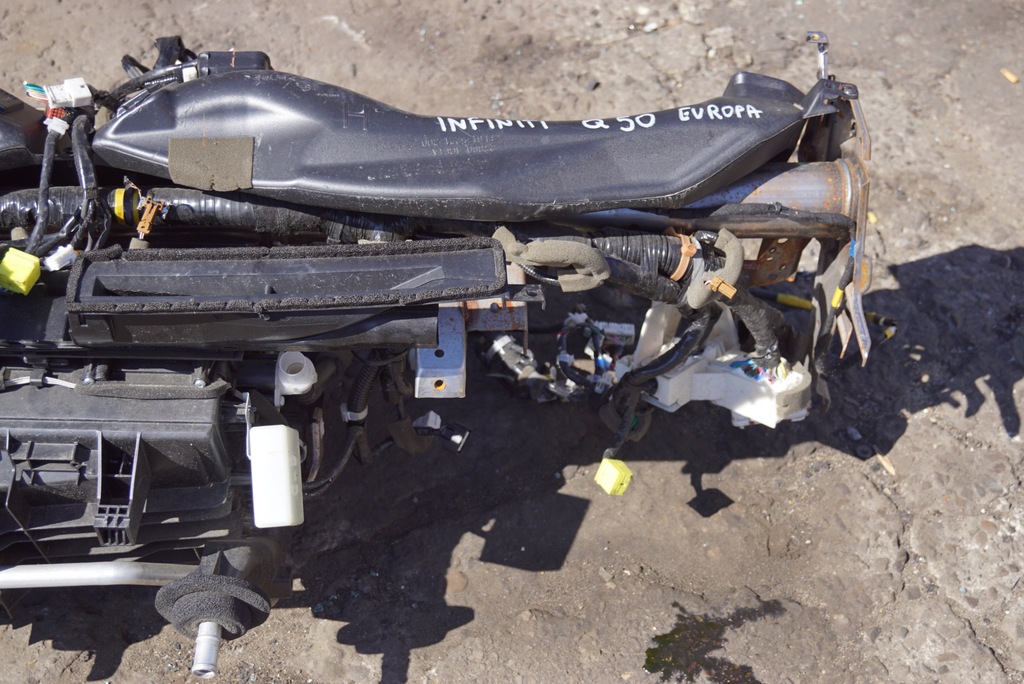 фото №6, Infiniti q50 консоль отопитель каркас труба