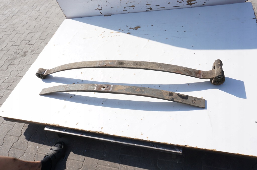 фото №1, Ресора правий задня 2 щітки volkswagen crafter i