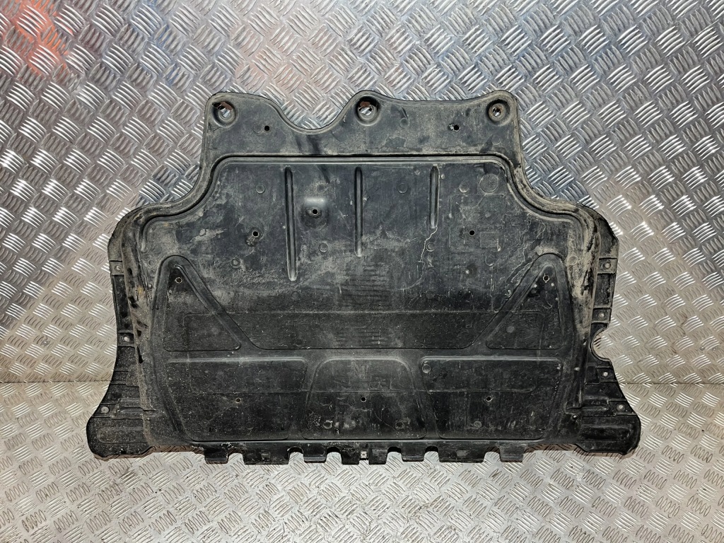 Купить Накладка под двигатель seat ateca 16- 5q0825236f