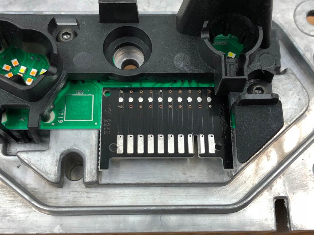 фото №7, Блок управления 12 led drl лампа левая do bmw serii 3 g20 g28 lci 63115a4f771