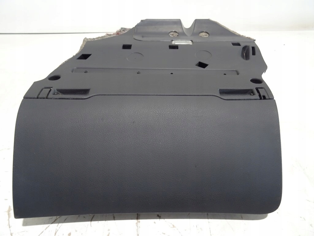 фото №1, Audi a6 c6 бардачок пасажира 4f1857035